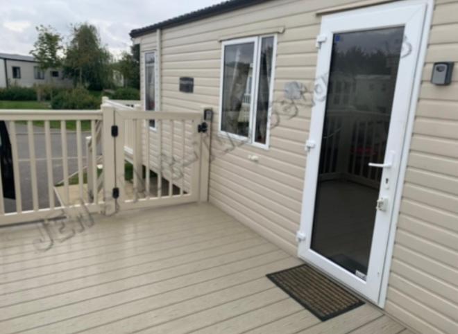 Jems Hot-Tub Getaways 8 Berth At Tattershall Lakes Екстериор снимка